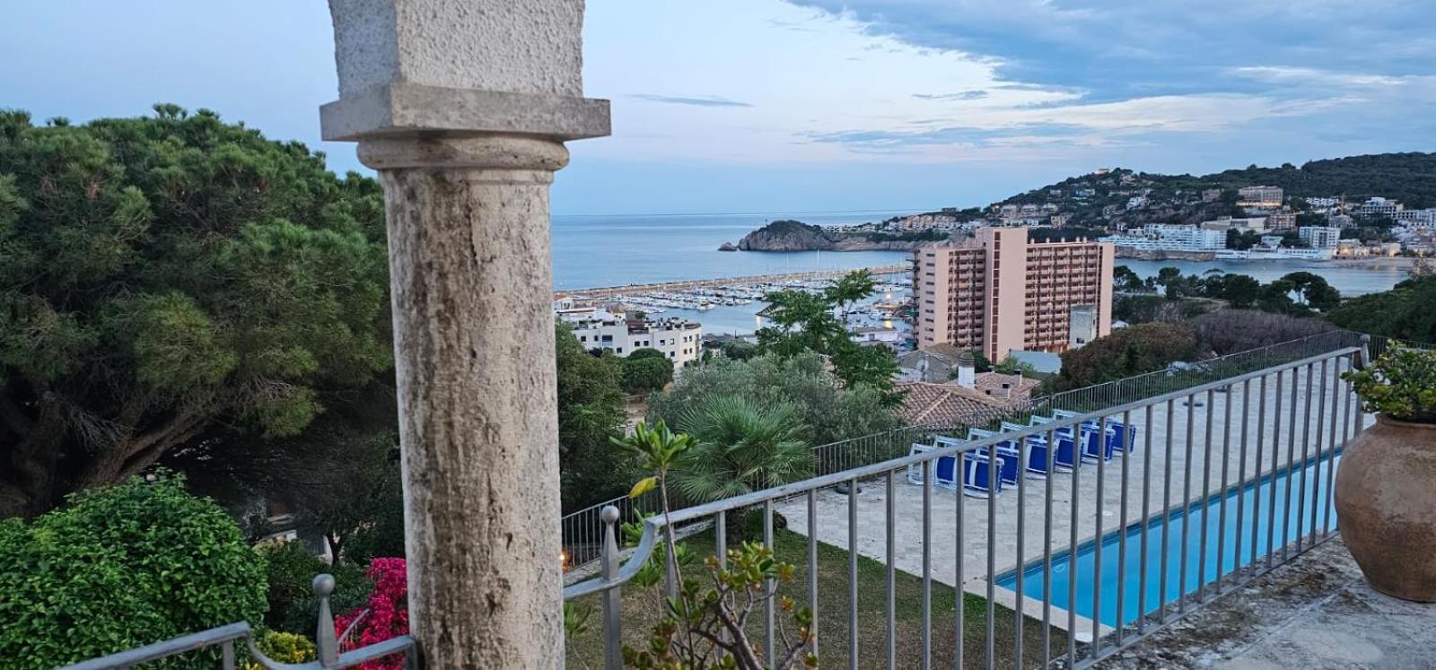 Villa Maricel Sant Feliu de Guíxols Luaran gambar